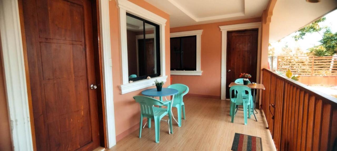 Rna Guesthouse Moalboal Zewnętrze zdjęcie