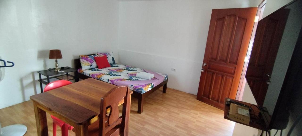 Rna Guesthouse Moalboal Zewnętrze zdjęcie